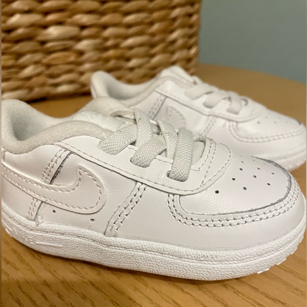 NWT | Nike Force 1 Crib Shoe | 4c | White